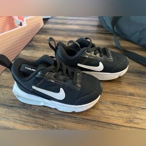 Toddler size 7 Nike Air Max